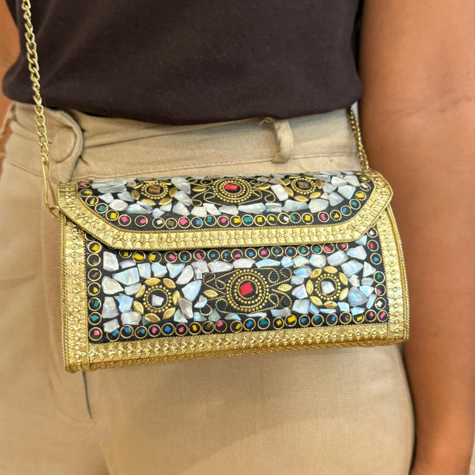 Clutch Indonésia Colors