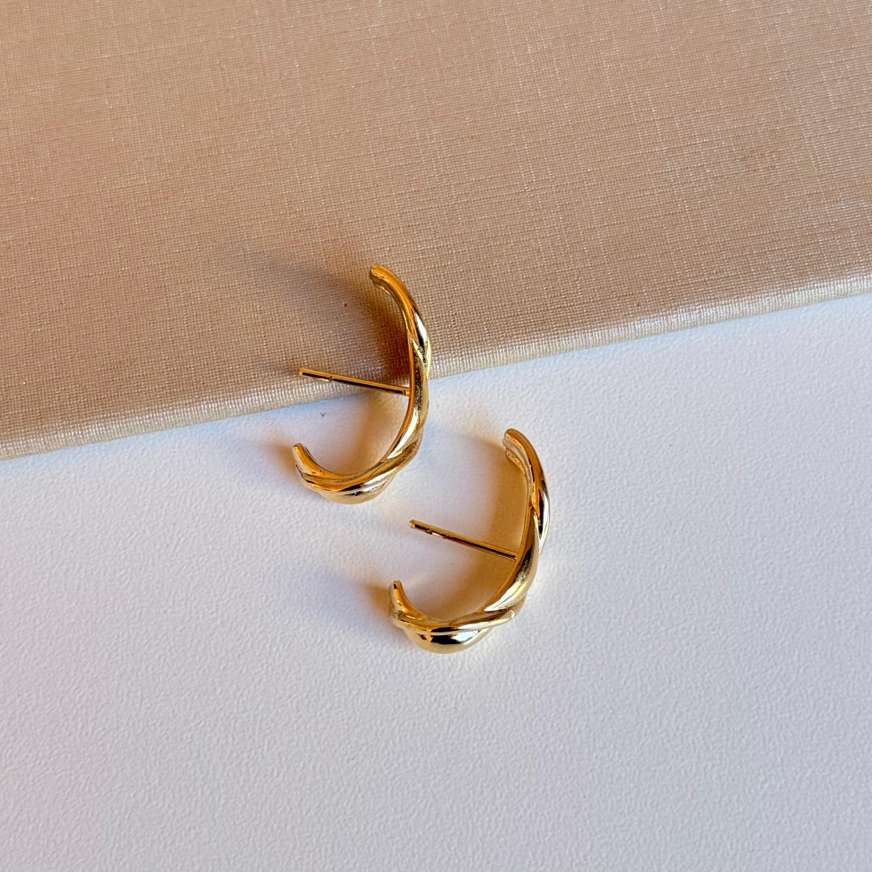 Brinco Earhook Fio Ondulado - #3