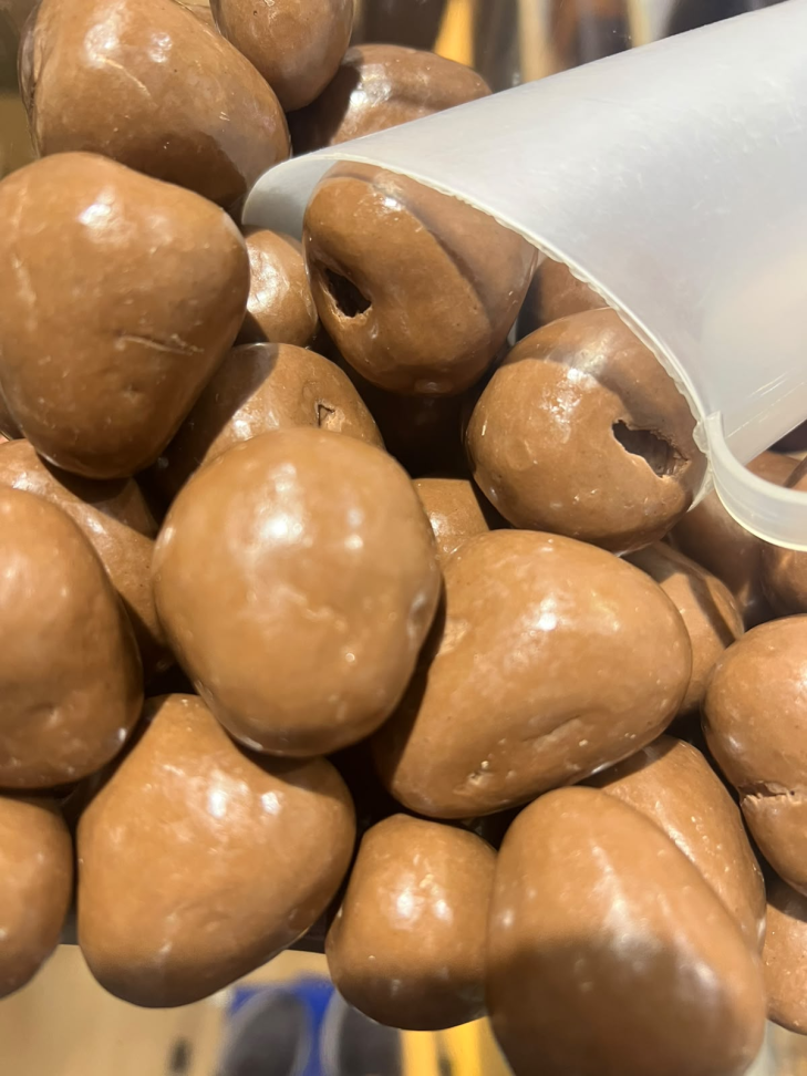 Drágeas de morango - CHOCOLATE AO LEITE ZERO - 50G