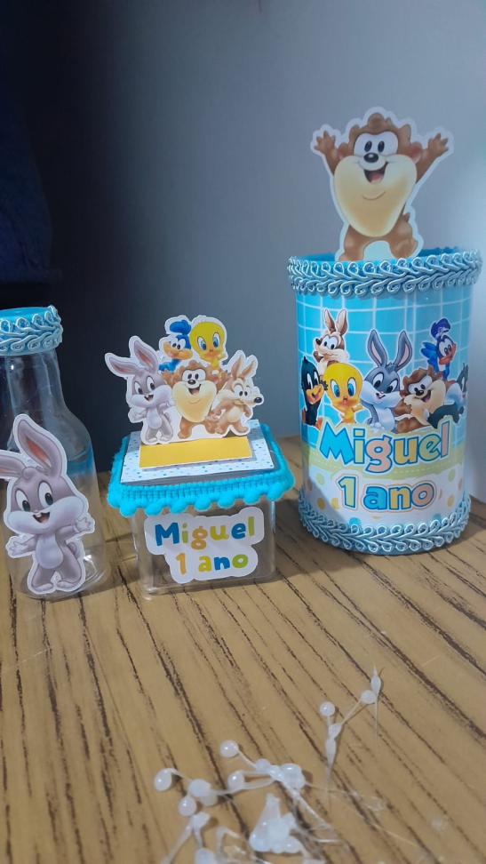 10 Apliques em Pé para Caixa Acrílica tamanho 5x5 FAZEMOS TODOS TEMAS - #2