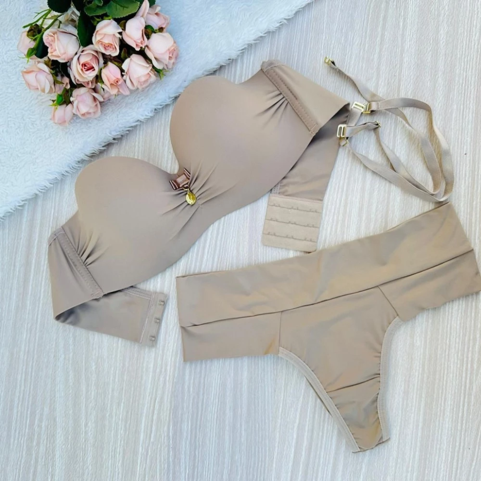 Conjunto Tomara que Caia