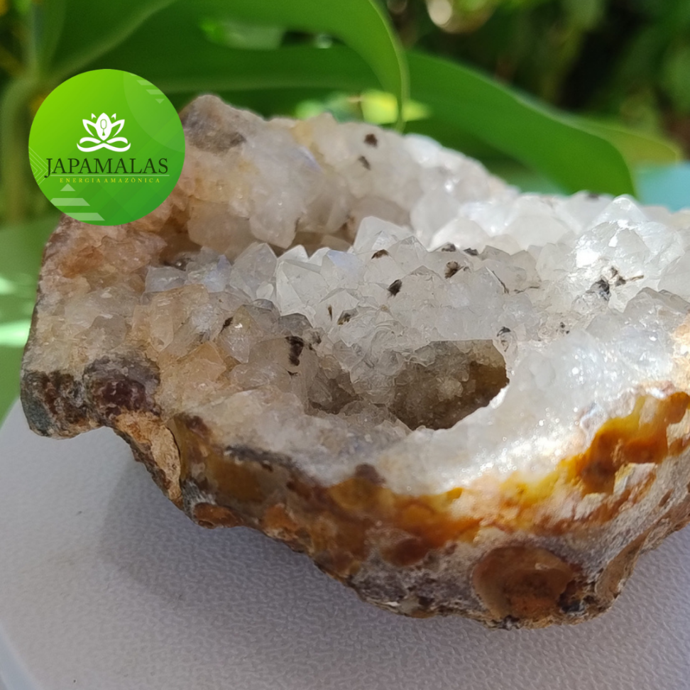 Geodo Natural de Ágata com Cristalização de Quartzo - #6