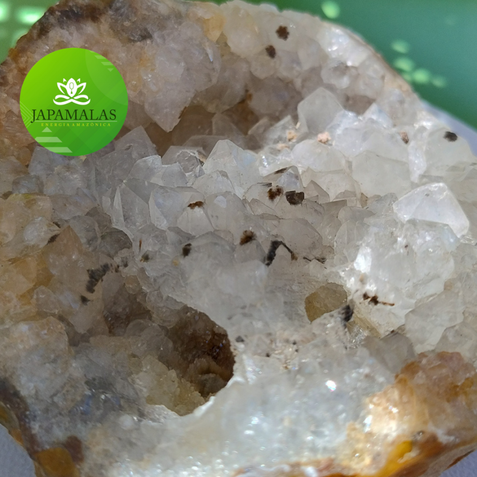 Geodo Natural de Ágata com Cristalização de Quartzo - #7