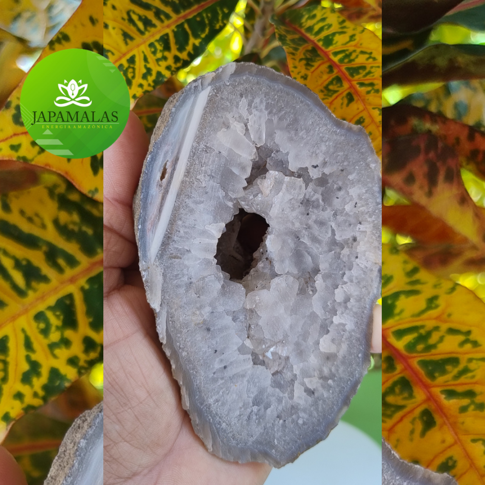 Geodo Natural de Ágata com Cristalização