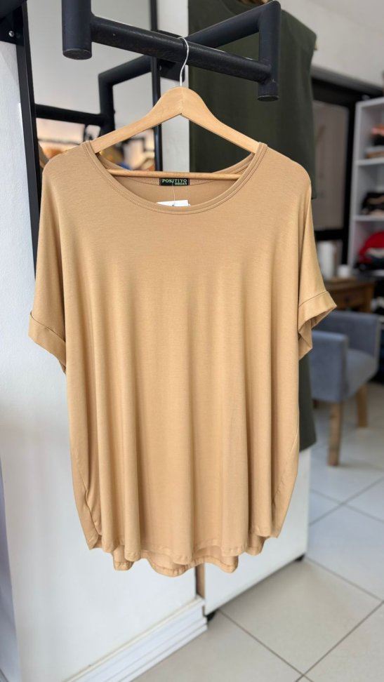 Blusa ampla lisa - #1