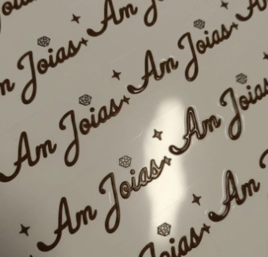 FOLHA A4 - Adesivo DTF UV COM VERNIZ - PERSONALIZE O SEU!
