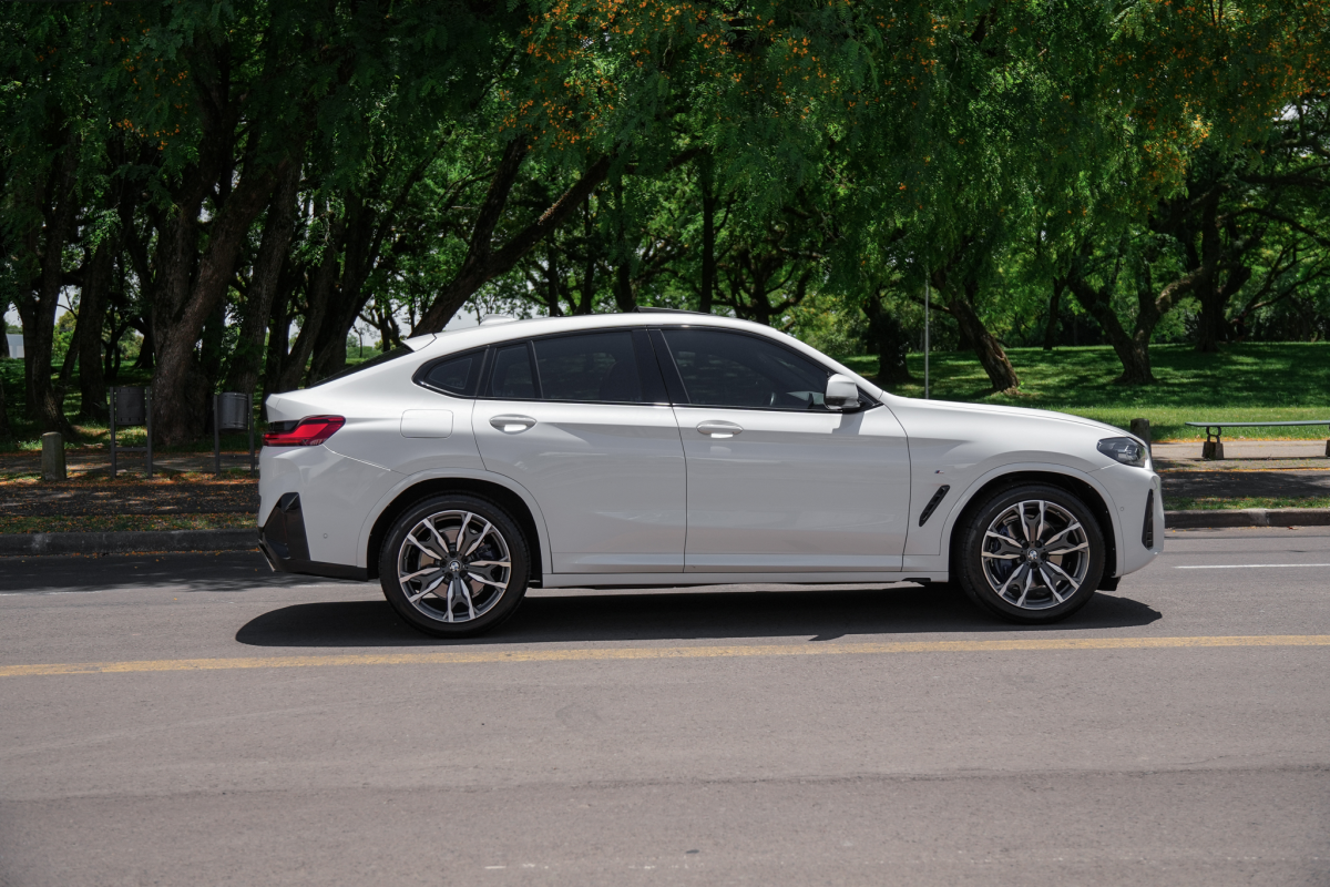 BMW X4 2.0 16V GASOLINA XDRIVE30I M SPORT STEPTRONIC - 2022 - #2