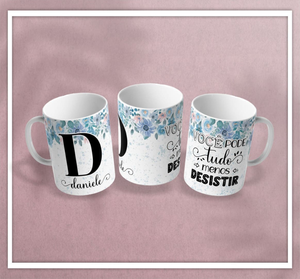 Caneca Inicial e nome - #17