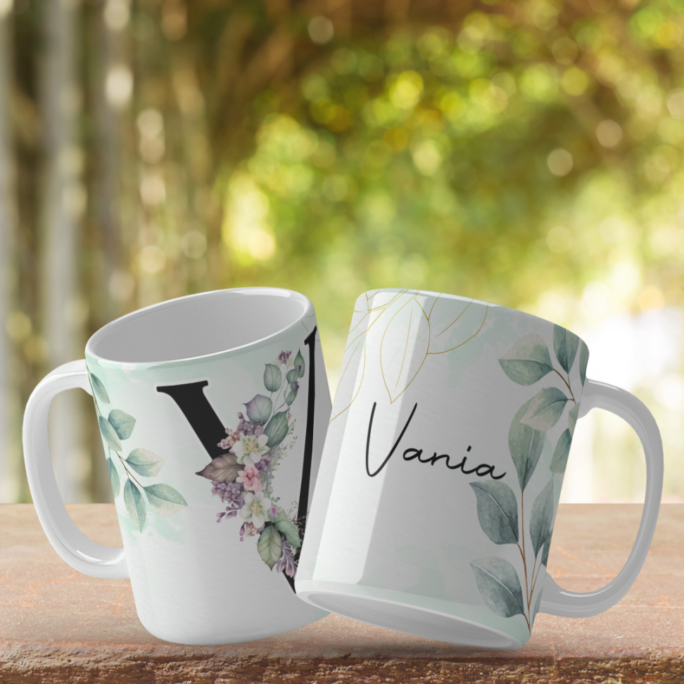 Caneca Inicial e nome - #11