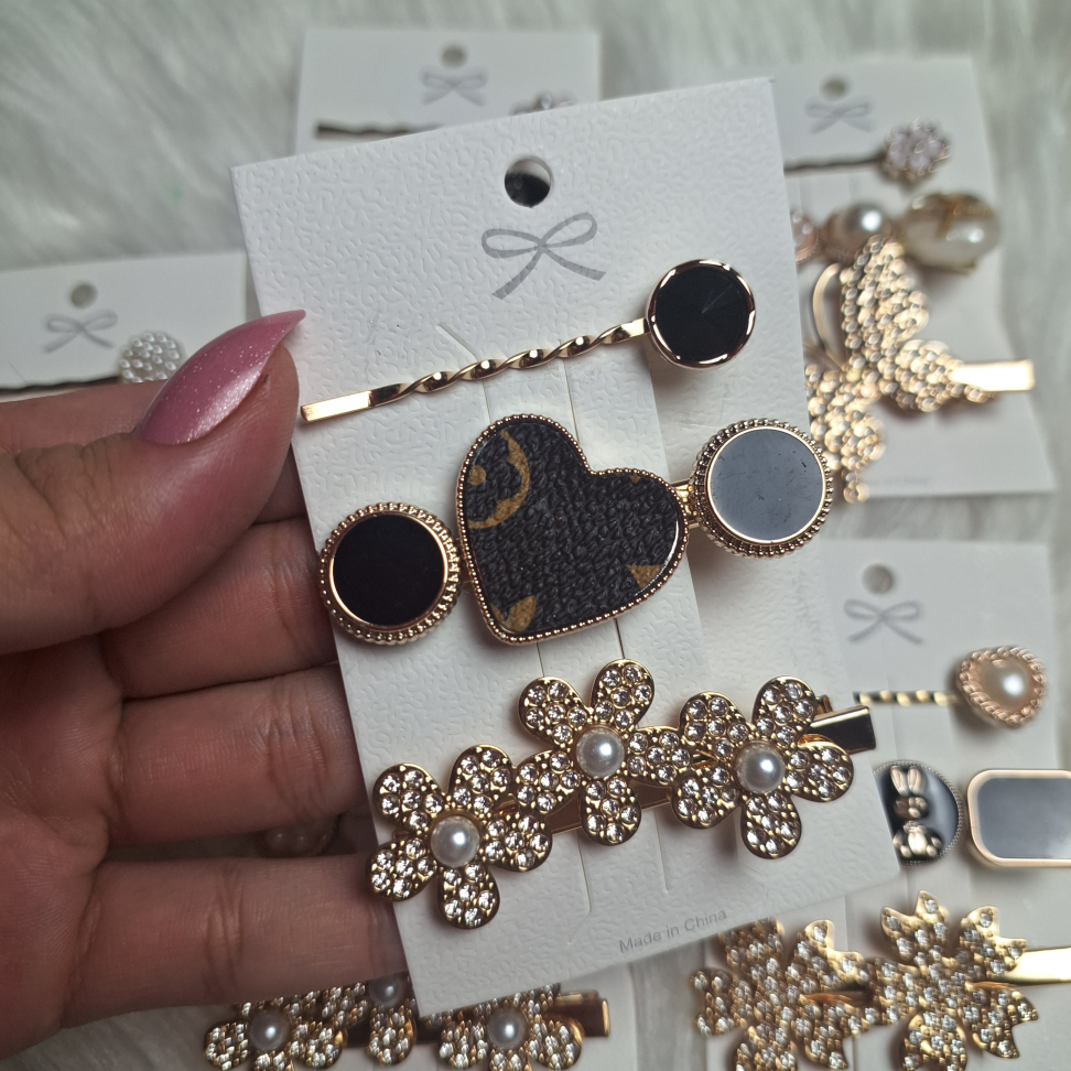 Cartela com 3 Presilhas - #3