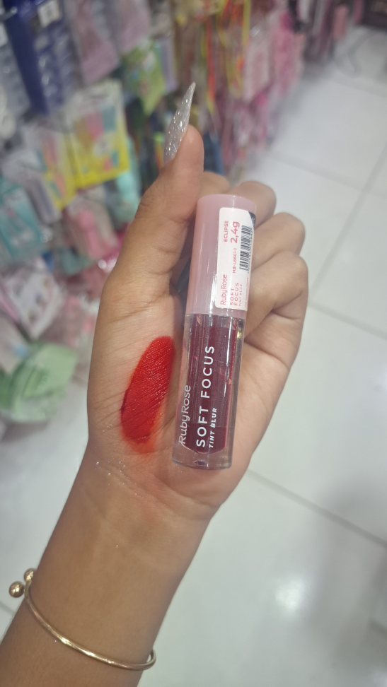 Tint Blur Soft Focus Ruby Rose - Scarlet