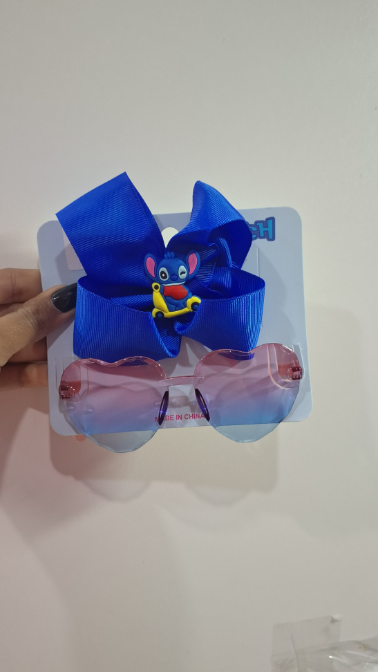 Kit óculos e presilha