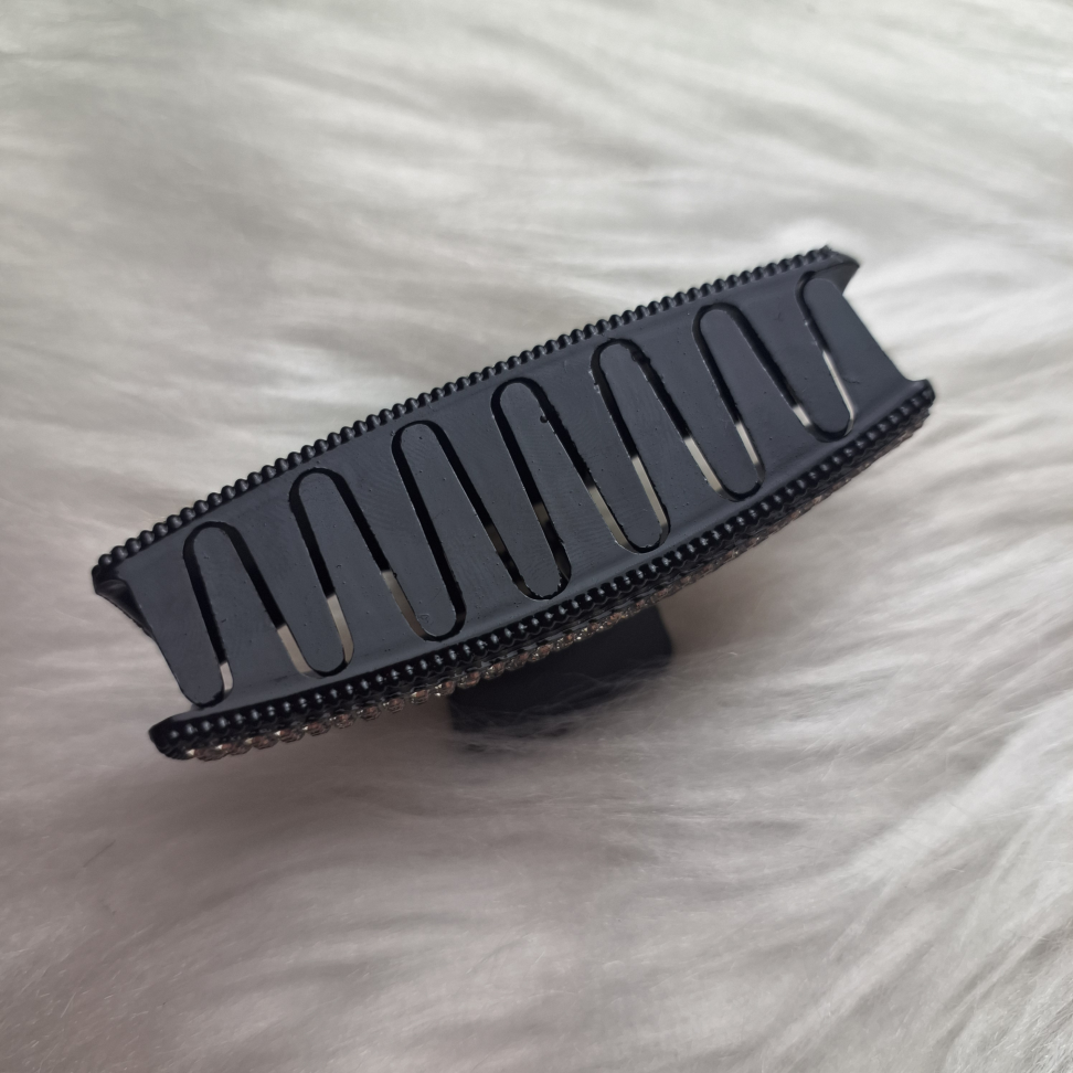 Piranha Preta Grande com Strass - 8cm Ret - #2