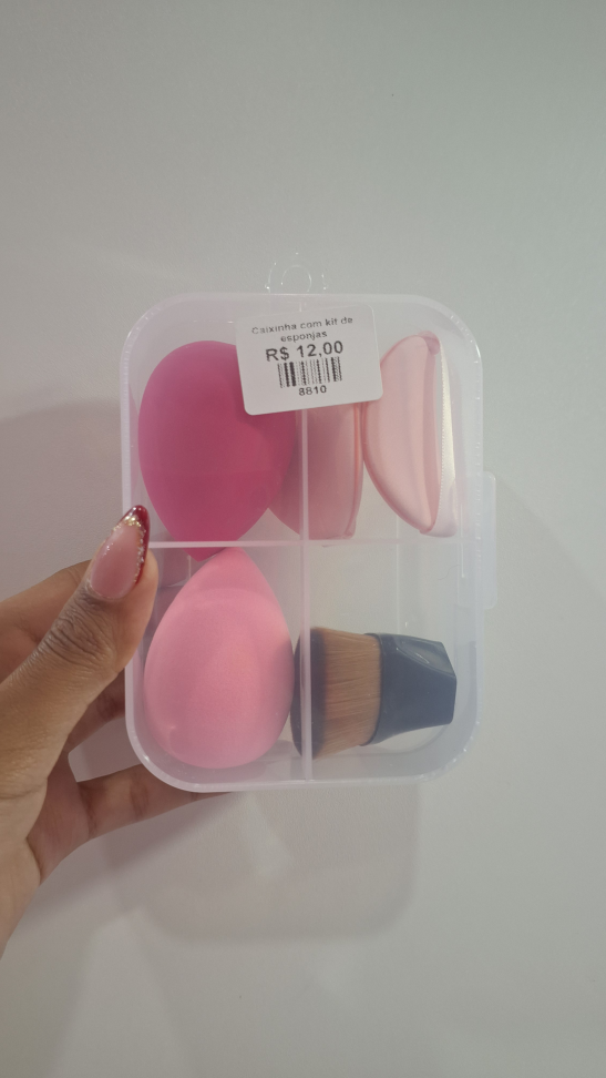 Caixinha com kit de esponjas
