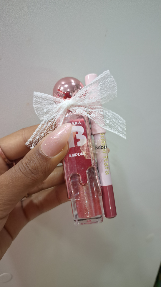 Lip Gloss + Lápis Labial bobbi Rara - Cor 3