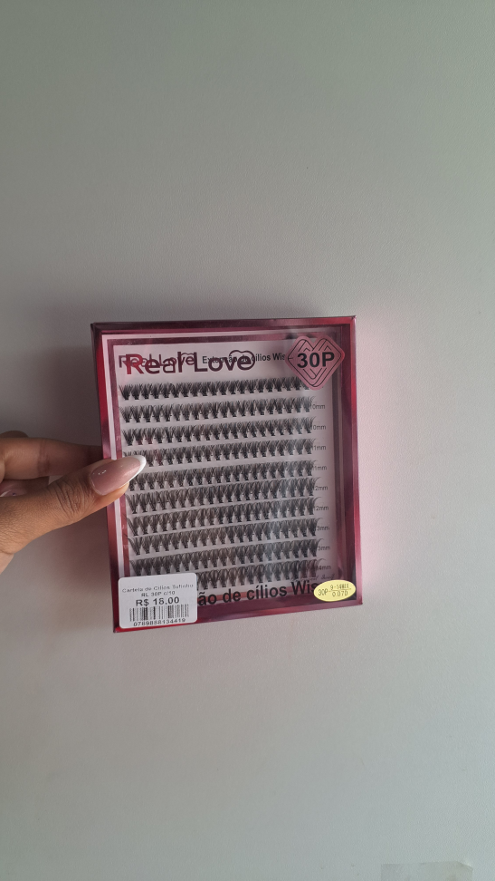 Cartela de Cilios Tufinho 30P Com 10 Fileiras Real Love