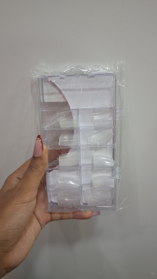 Unhas tips c/100 yyz