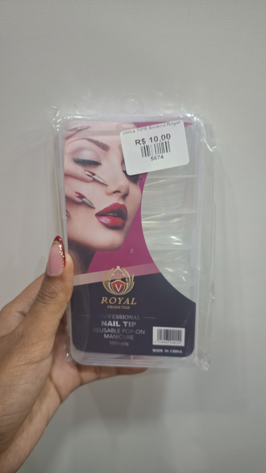 Unhas tips transparente stiletto royal