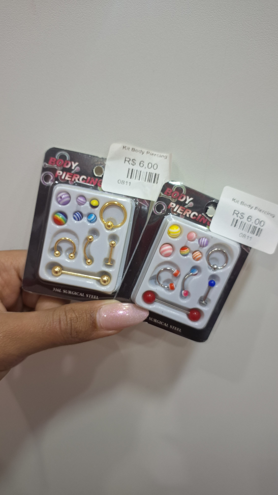 Kit body piercing