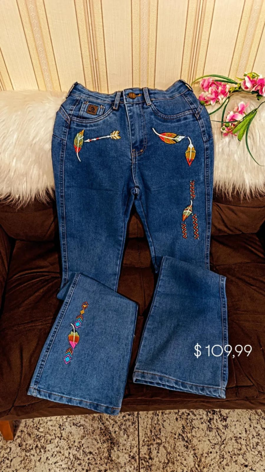 Calça jeans country bordada pena  359
