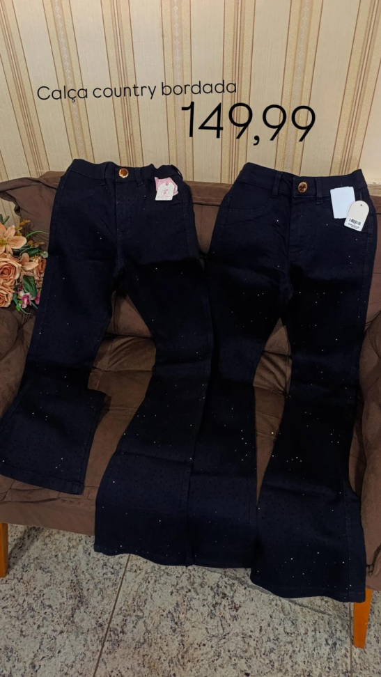 Calça bordada 820