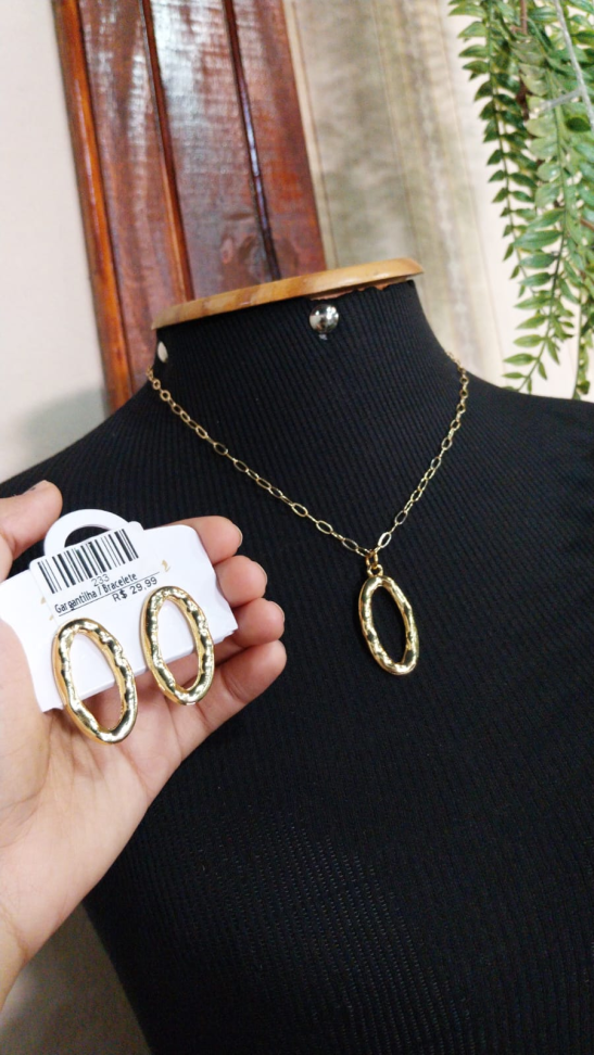 Conjunto de colar e brinco 233