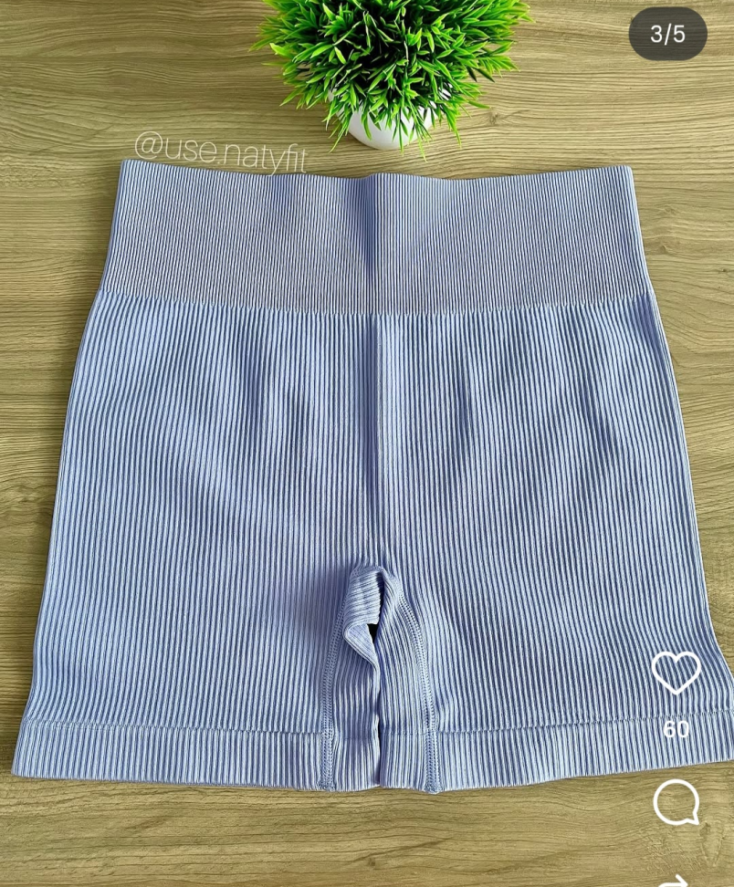 Short canelado 915