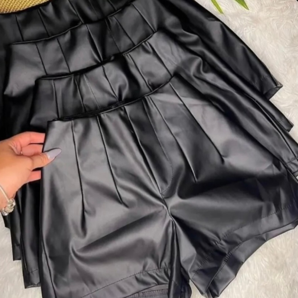 Short couro zara 596