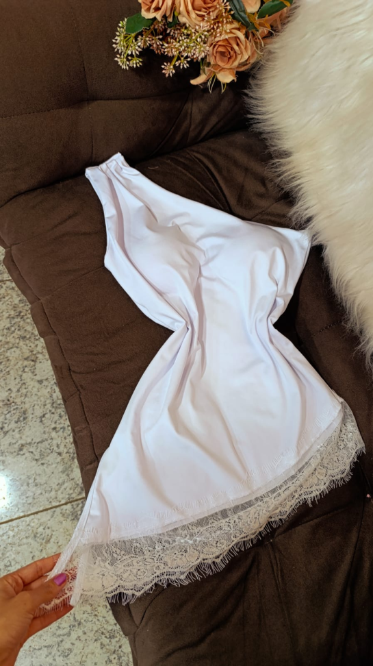 Blusa assimetrica renda 405