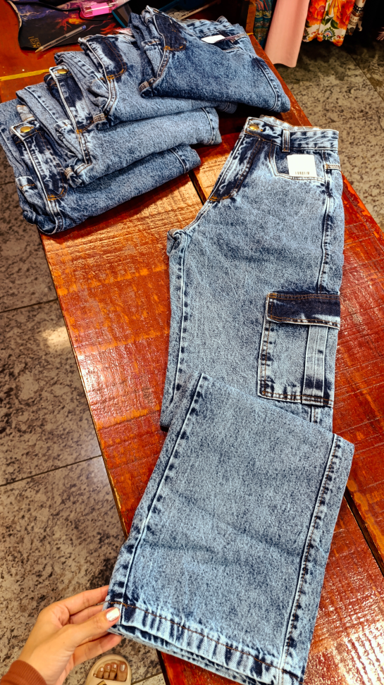 Wide leg cargo 858