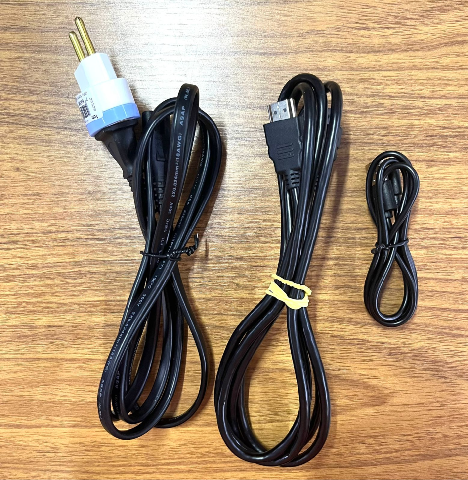 PS4 Fat + 2 Controles - #5