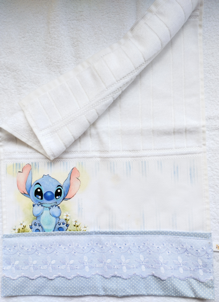 TOALHINHAS FELPUDAS PINTADA A MÃO - STITCH