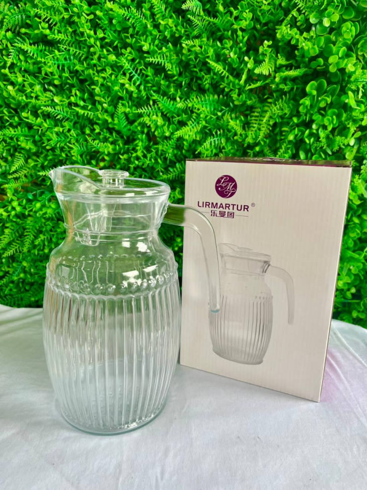 JARRA DE VIDRO COM TAMPA DE ACRÍLICO - 1,8L