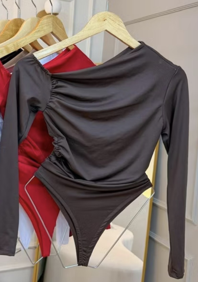Body drapeado