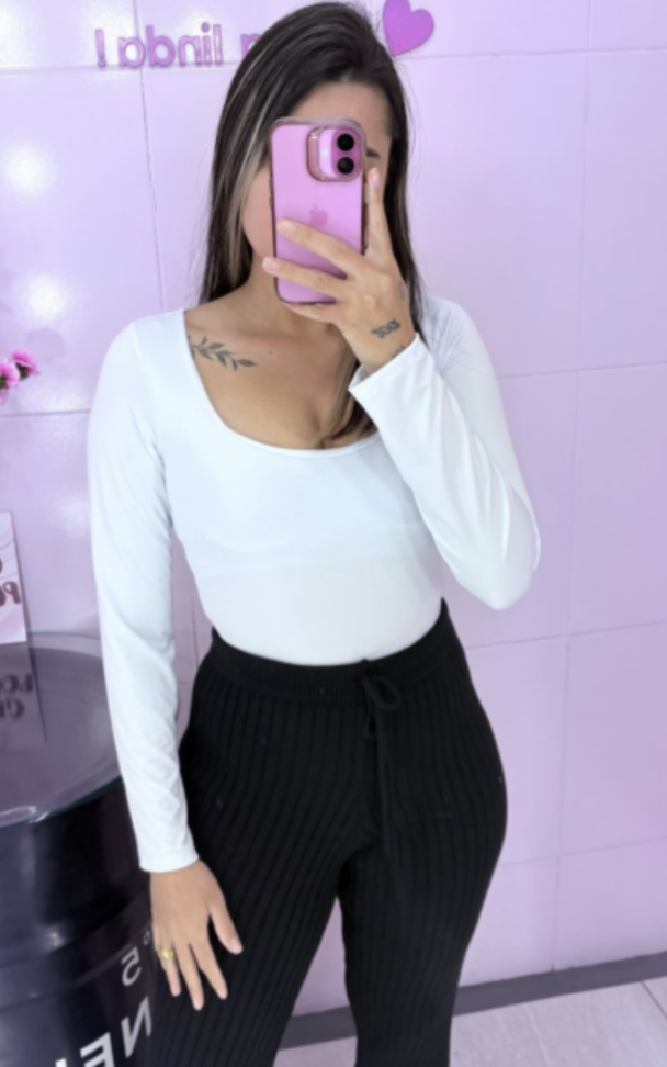 Body recorte quadrado