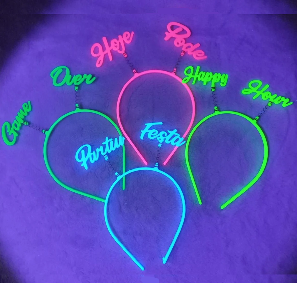 Tiara Frases, Pct/10 unidades, Cores Neon que Brilham na Luz Negra. - #3