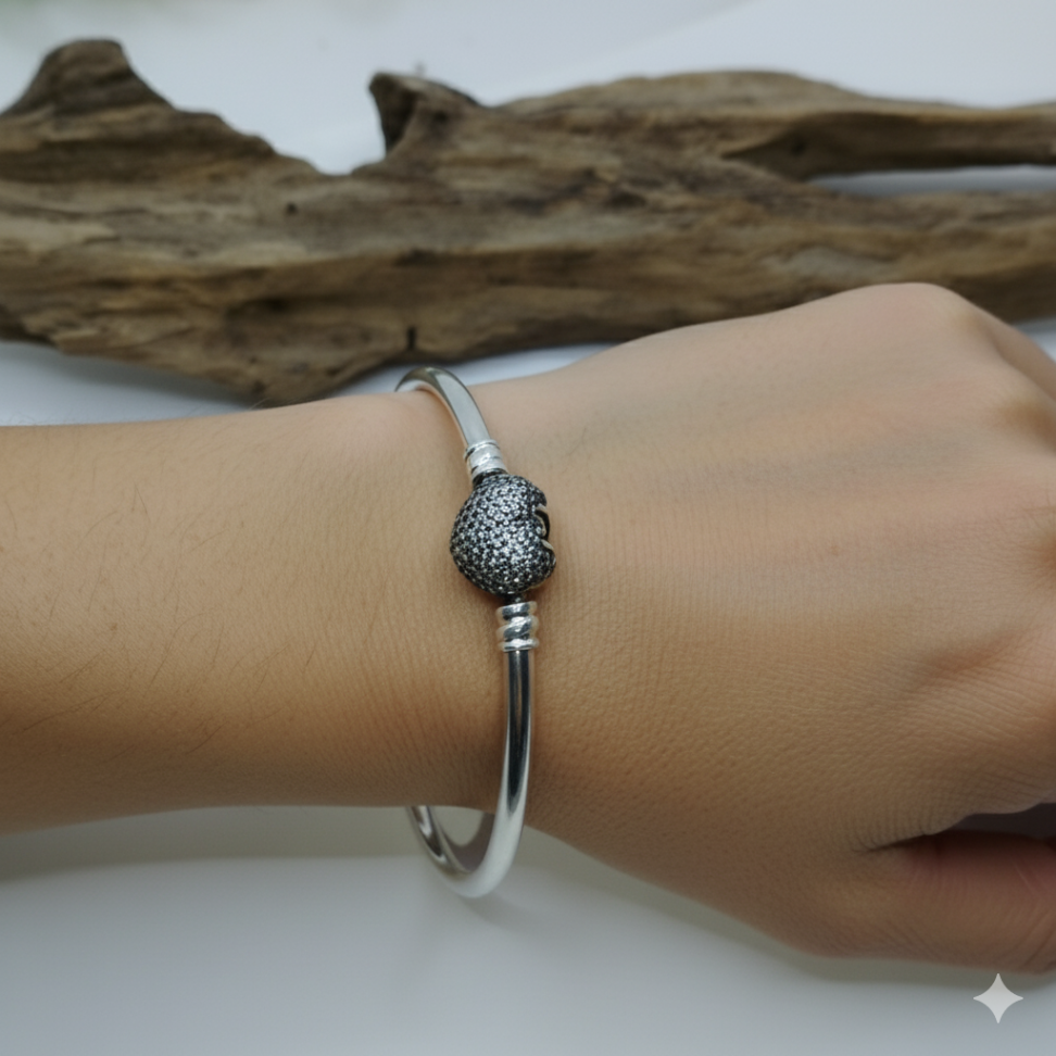 Bracelete para berloque rígido coração cravejado - #2