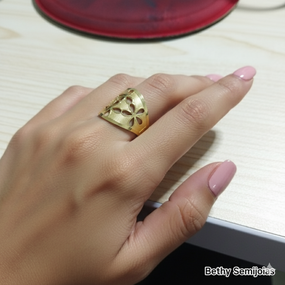 Anel chapa trabalhada flores vazadas - #2