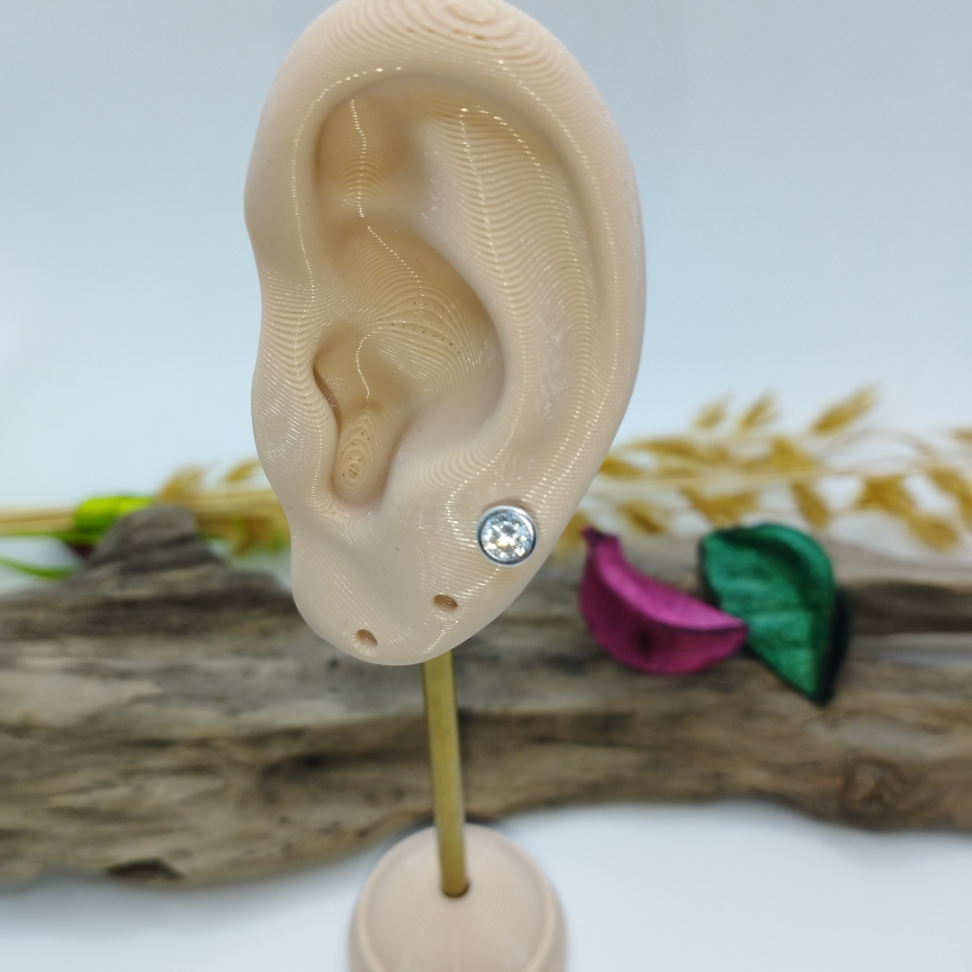 Brinco segundo furo zircônia cravação inglesa - #5