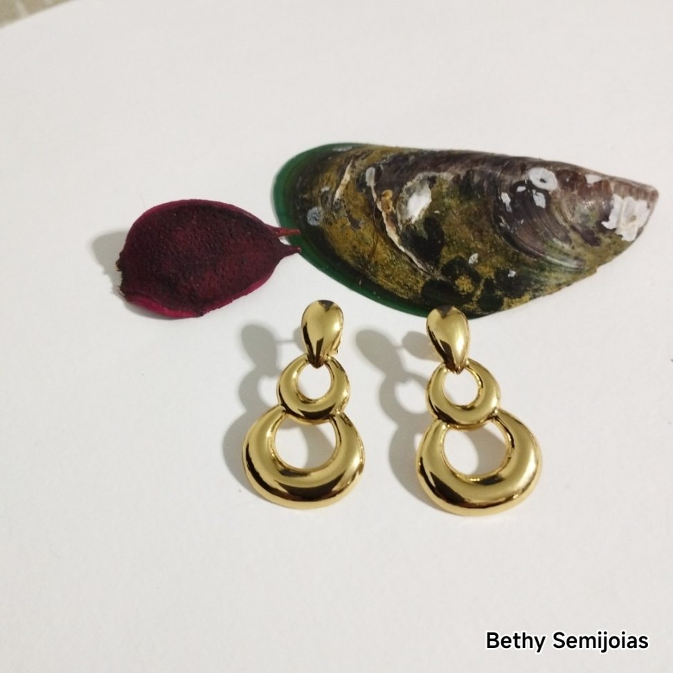Brincos gotas vazadas folheado - #3