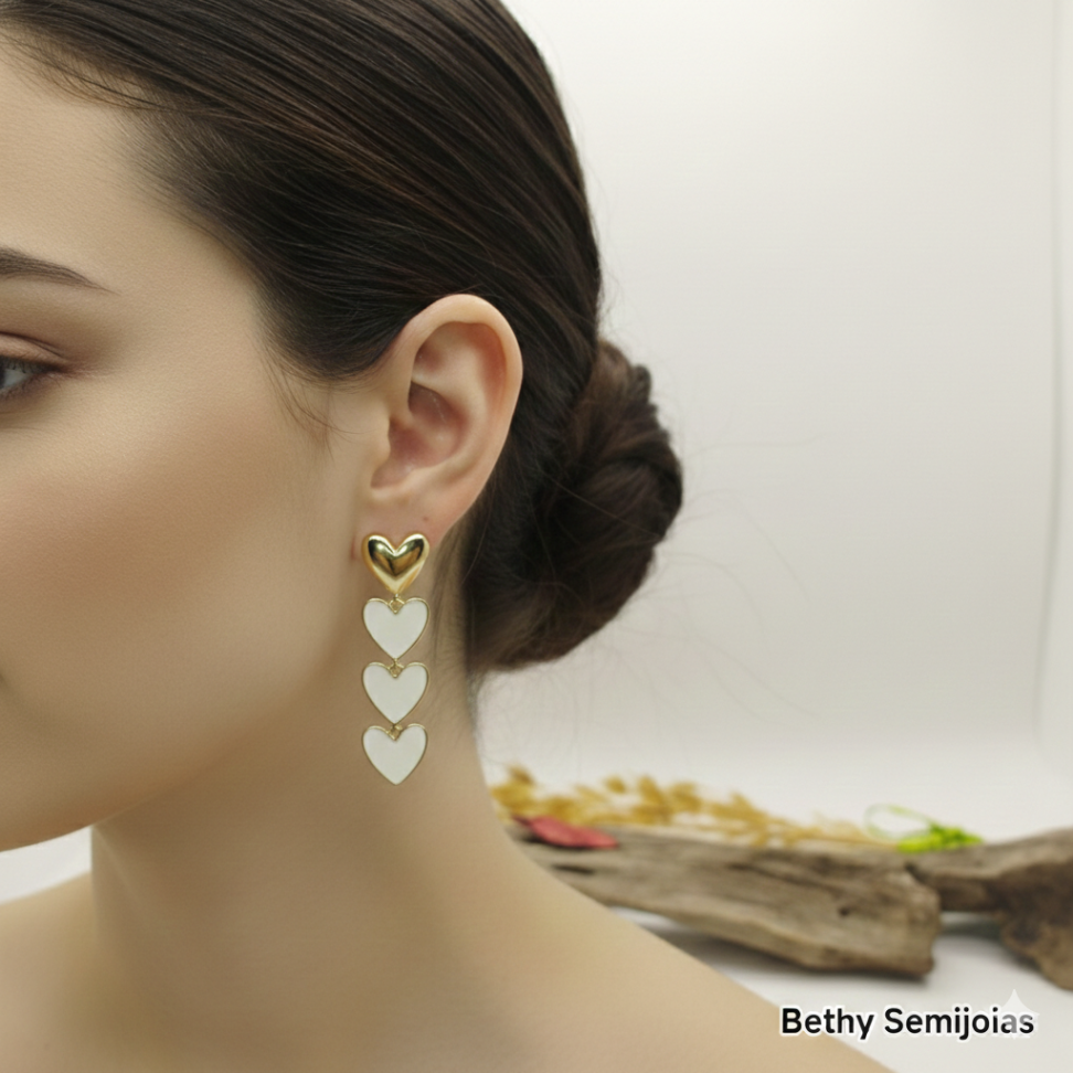 Brinco camadas de coração esmaltado branco - #2