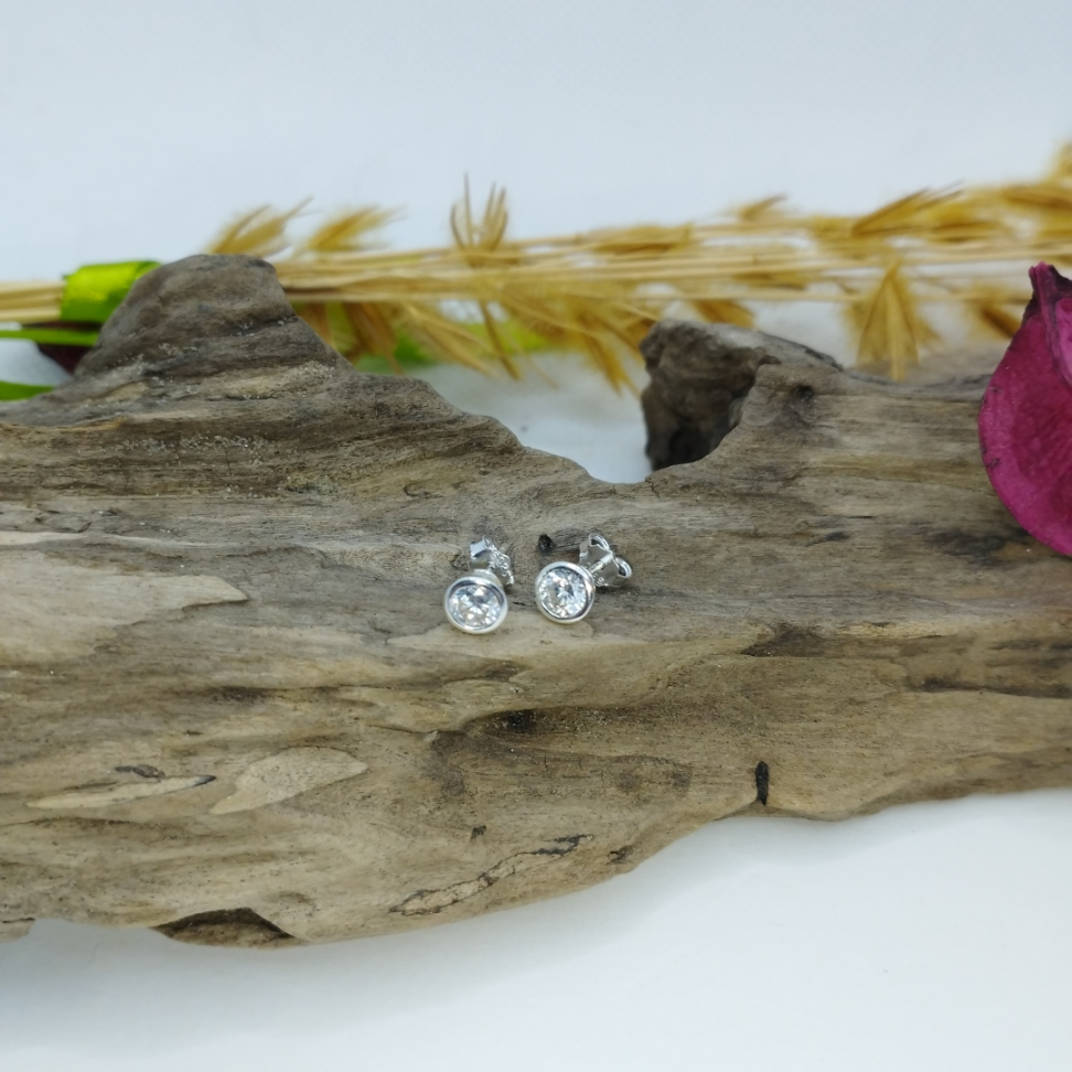 Brinco segundo furo zircônia cravação inglesa - #4