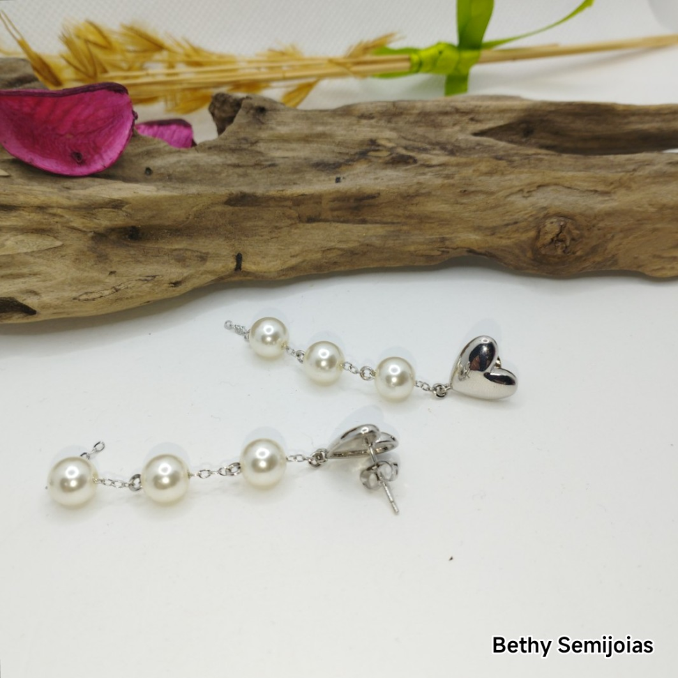 Brinco base coração ródio e pérolas penduradas - #2