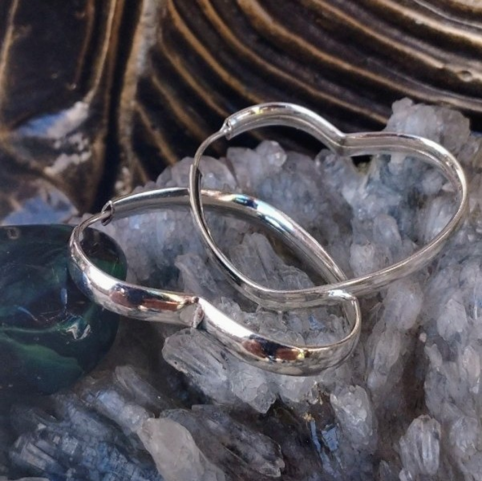 Argola coração grossa média - #3