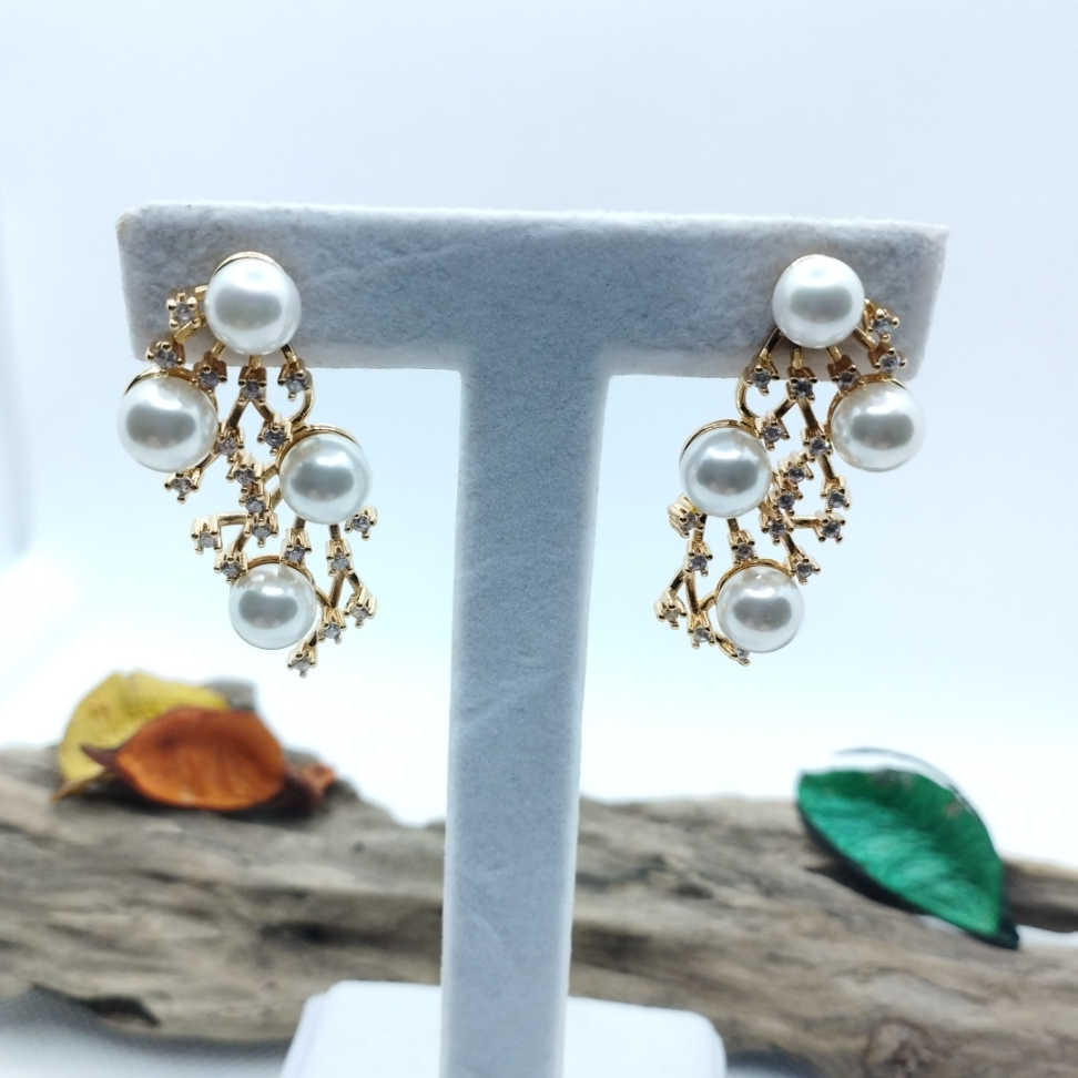 Brinco galhos com pérolas e zircônias - #4