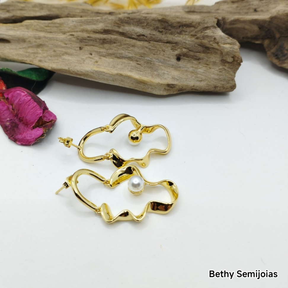 Brinco orgânico com pérola Shell - #3