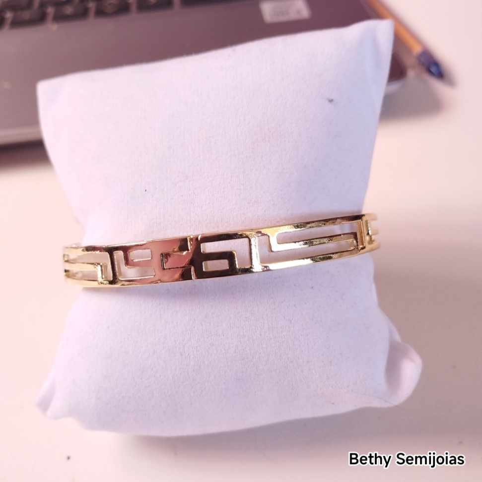 Bracelete vazado geométrico folheado a ouro - #3