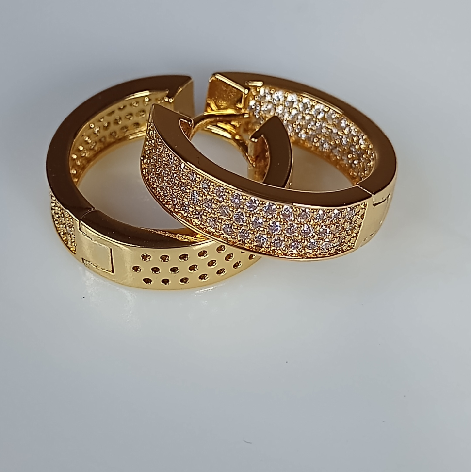 Argola 3 linhas cravejadas zirconias interna - #4