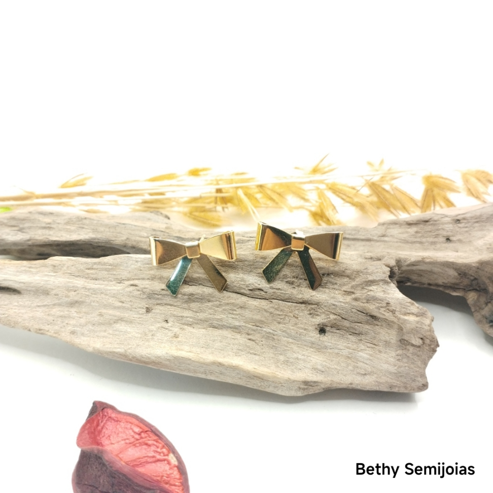 Brinco laço liso folheado a ouro - #3