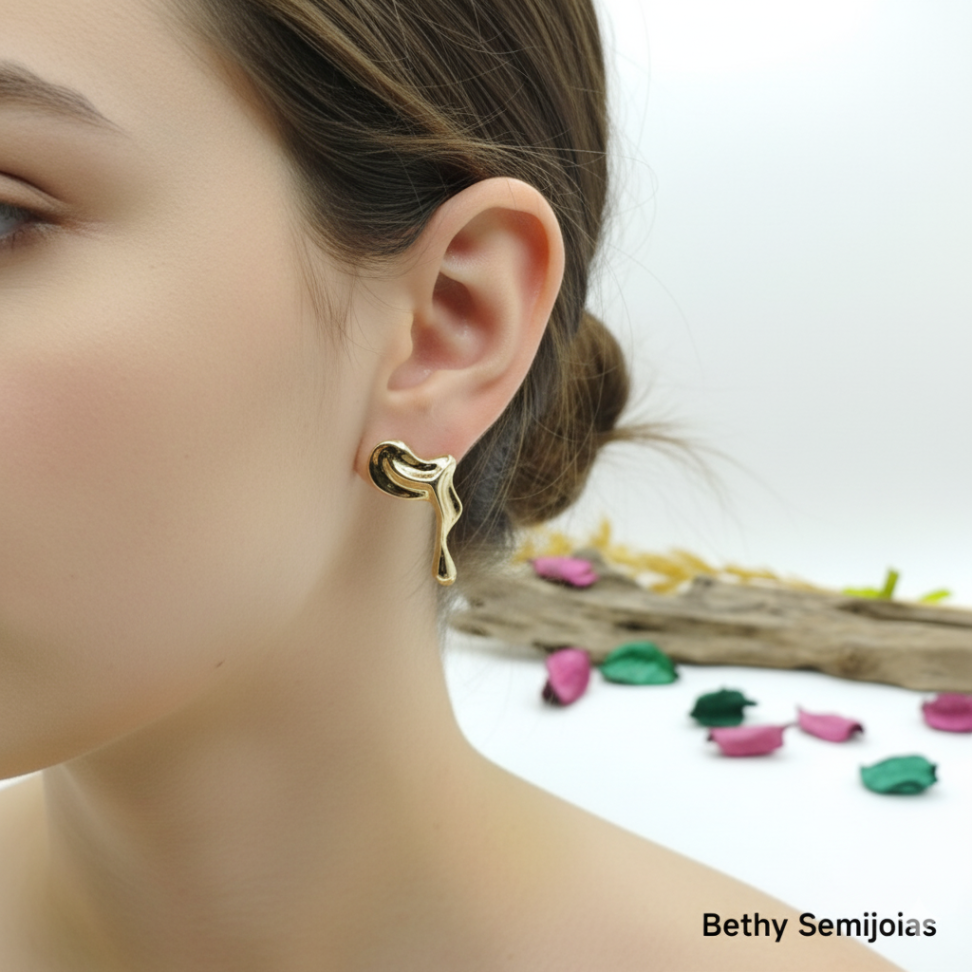 Brinco orgânico folheado a ouro - #3